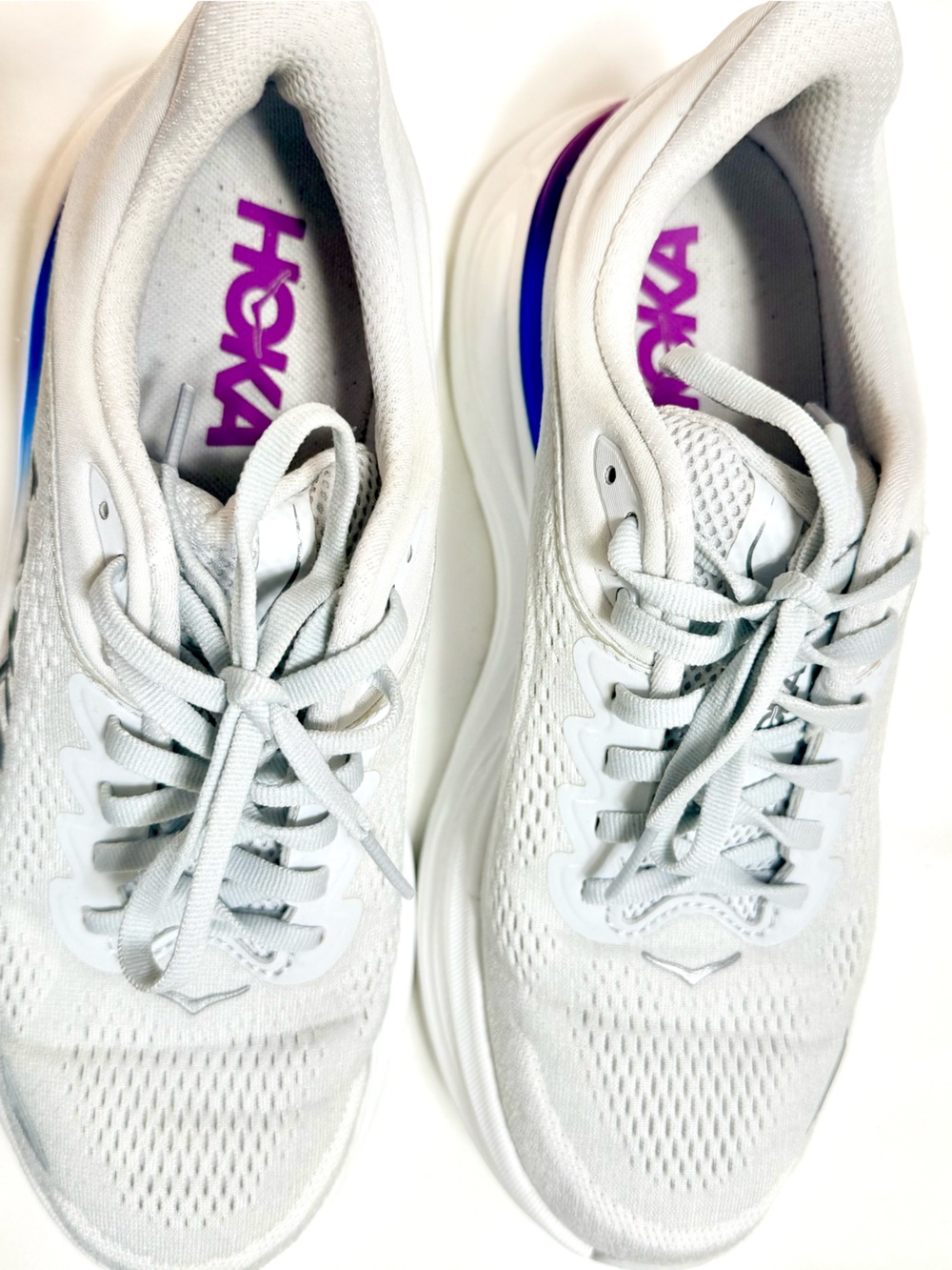 Hoka White Women's Running Shoes with Blue and Purple Gradient Accent- Bondi 9 - Picture 4 of 5